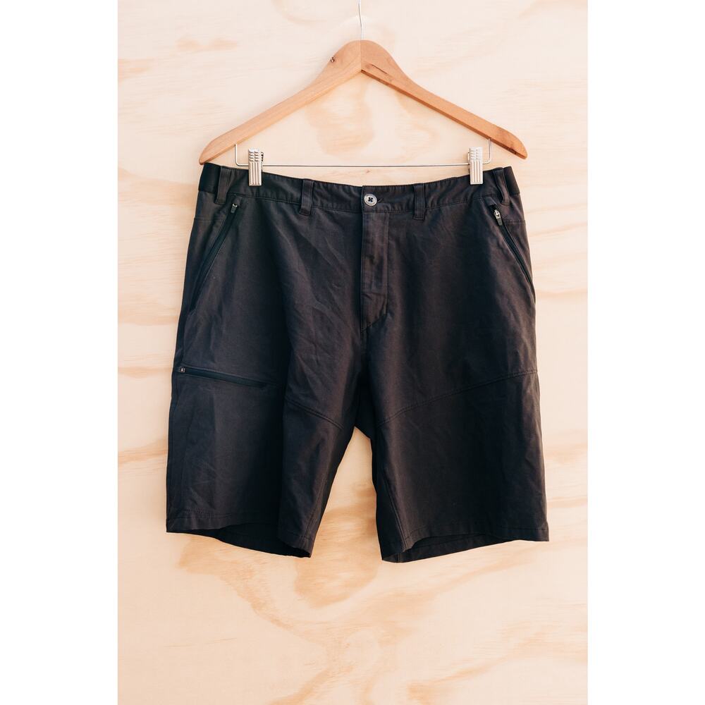 Patagonia Terravia Trail Shorts in Black | Men's Size 34